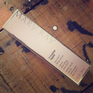 Timewise repair volu-firm lifting serum MK